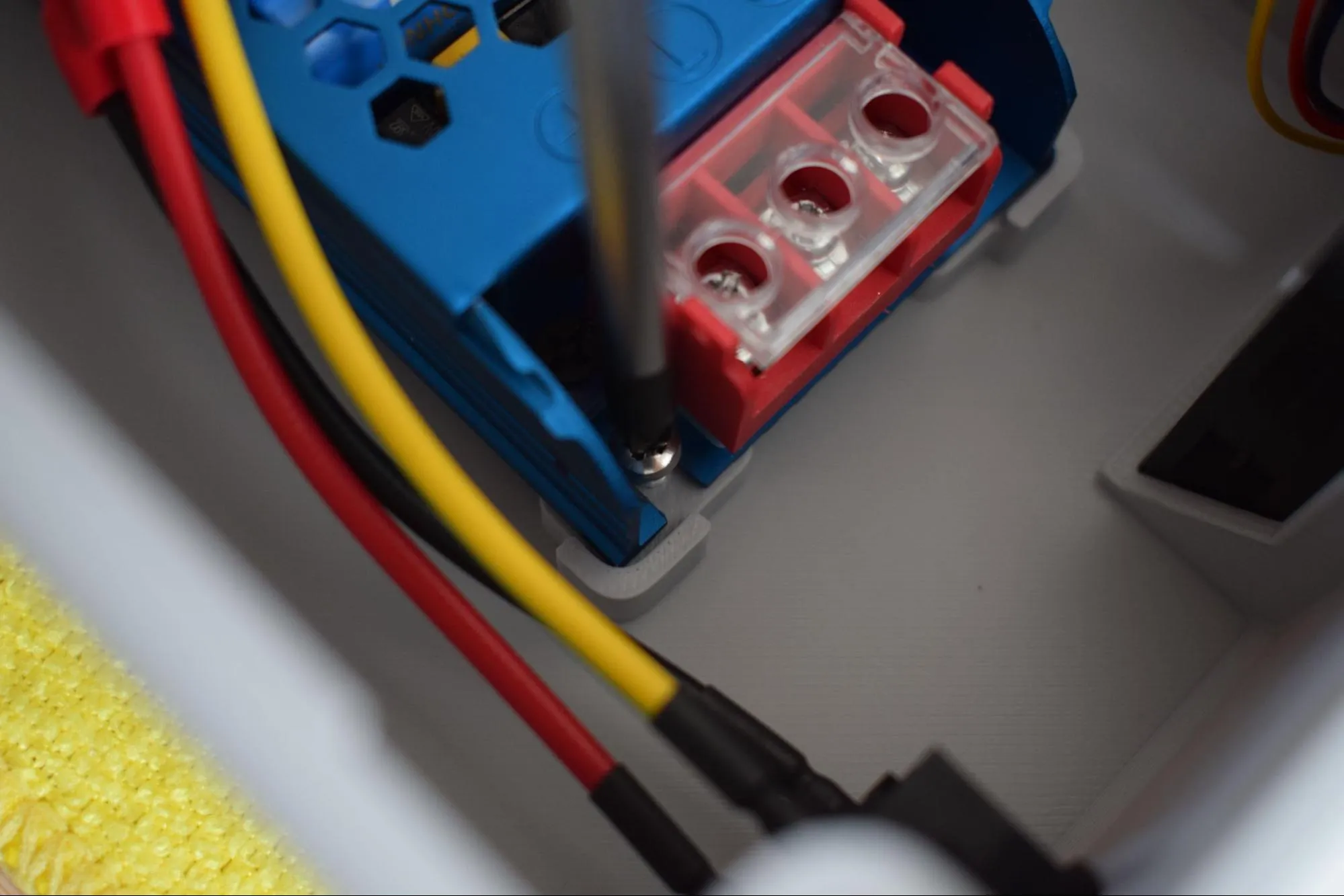 Back screw
